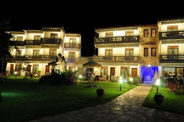 טורוני Allea Hotel And Apartments מראה חיצוני תמונה